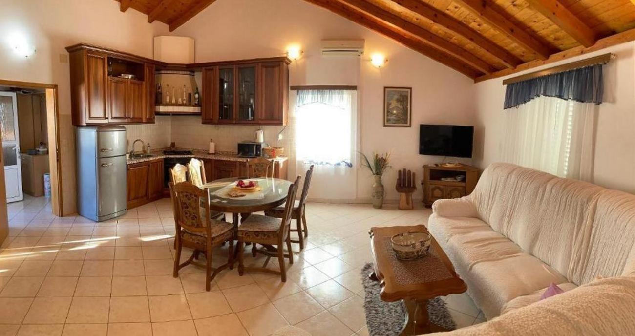 Apartments By The Sea Milna, Vis - 8896 Exteriér fotografie